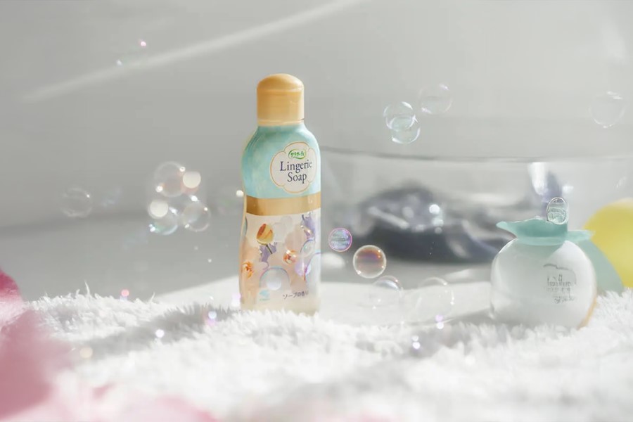 Top 5 nước giặt đồ lót tốt nhất cho nàng